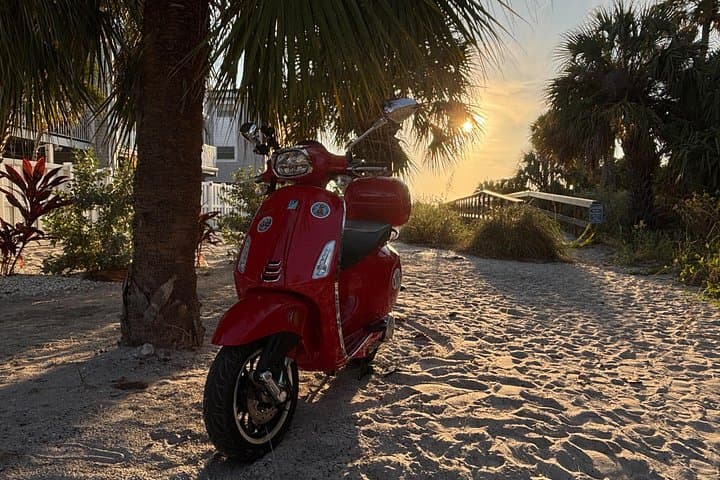 St. Petersburg Vespa Experience: Explore Florida's Best Beaches photo 3