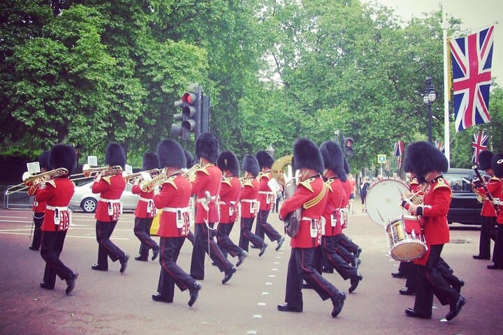 Explore London in a Day: Foot, Tube, Bus & Thames Boat Tour photo 1