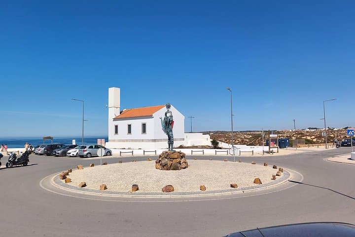 Algarve to Lisbon Private Tour: Explore the Vicentine Coast’s Cliffs, Beaches & Villages photo 5