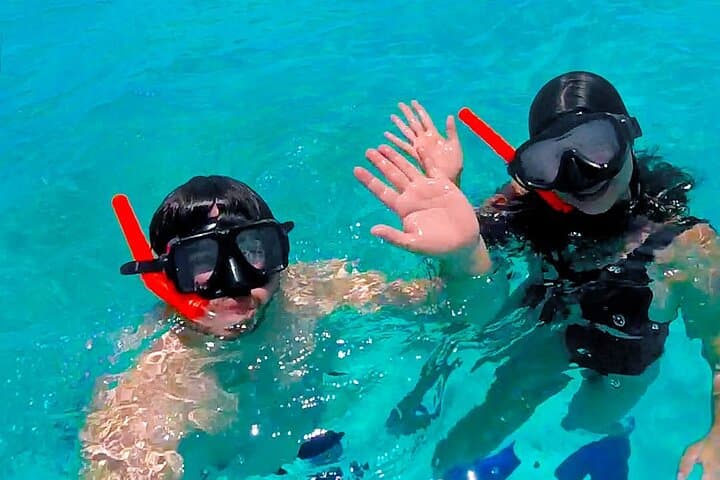 Isla Mujeres Catamaran Cruise: Snorkel, Open Bar & Ice Bar Day Trip photo 4
