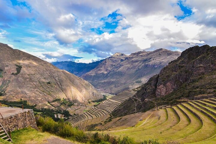 5-Day Cusco Machu Picchu Tour — Sacred Valley, Moray & Maras Salt Mines photo 3