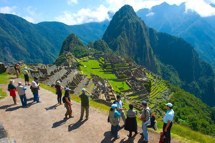 5-Day Cusco Machu Picchu Tour — Sacred Valley, Moray & Maras Salt Mines photo 2