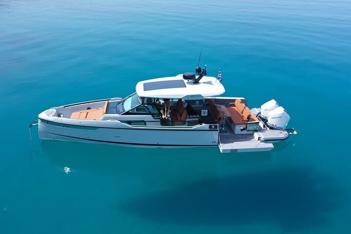 Private Split Boat Charter: Customize Blue Cave, Hvar & Hidden Bays photo 2
