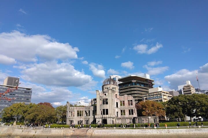 Hiroshima Peace Park & Miyajima Day Tour from City Center — Small-Group Car Pickup photo 3