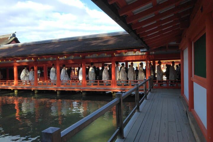 Hiroshima Peace Park & Miyajima Day Tour from City Center — Small-Group Car Pickup photo 4