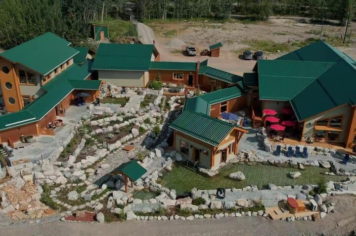 Eclipse Nordic Hot Springs: Whitehorse Onsen Experience with Yukon Wilderness Views photo 6
