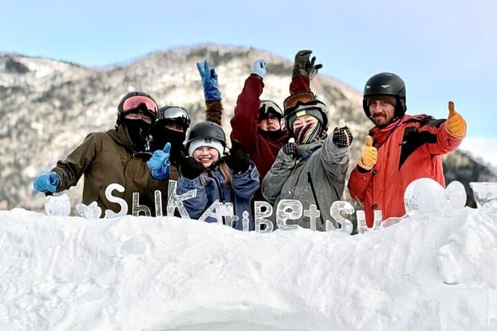 Winter Tokachi Sightseeing Taxi Day Trip from Obihiro — Shikaribetsu Ice Village & Birch Avenues photo 3