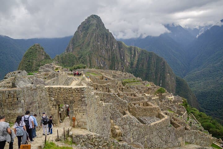 Full-Day Machu Picchu Tour from Cusco: Train, Shuttle & Guided Citadel Visit photo 4