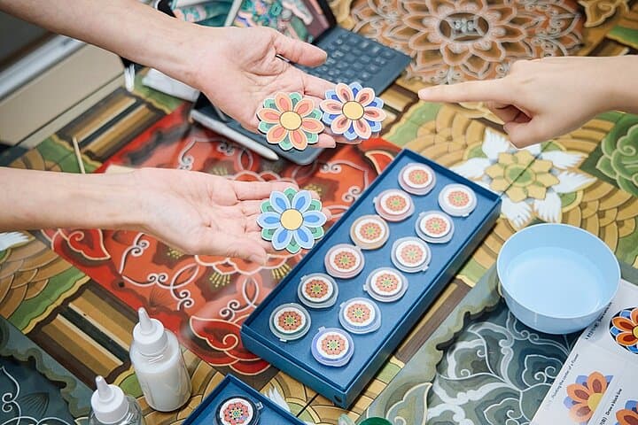 Bukchon Pedicab Heritage Tour and Dancheong Workshop in Seoul photo 6