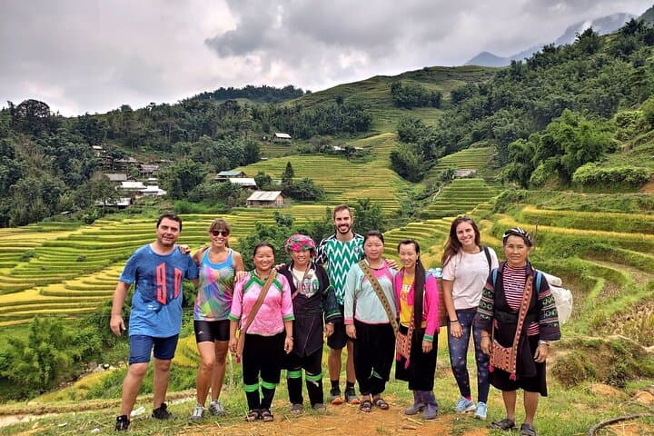 Half-Day Sapa Trek: Ta Van, Lao Chai & Y Linh Ho Terraced Fields photo 2