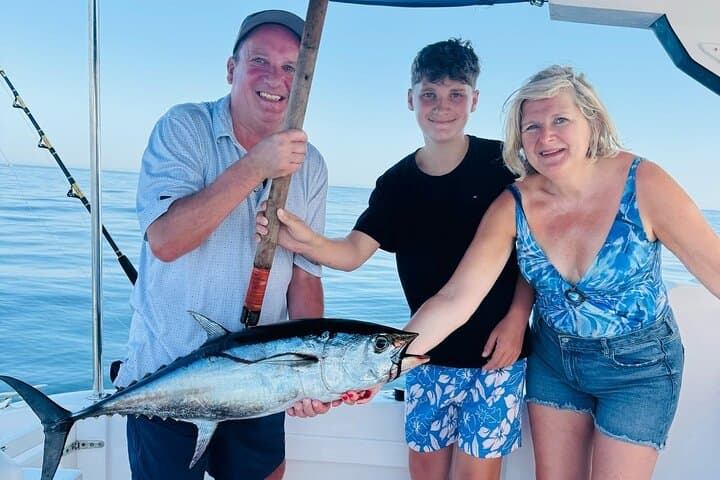 Half-Day Private Game Fishing Charter & Sightseeing from Muscat photo 2