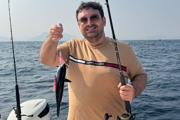 Half-Day Private Game Fishing Charter & Sightseeing from Muscat photo 3