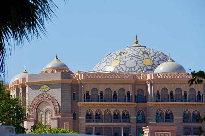 Abu Dhabi in a Day: Sheikh Zayed, Louvre, Corniche & Yas Island photo 6