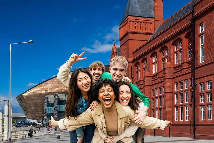 Cardiff Bay Quest: Self-Guided Interactive Treasure Hunt at Mermaid Quay
