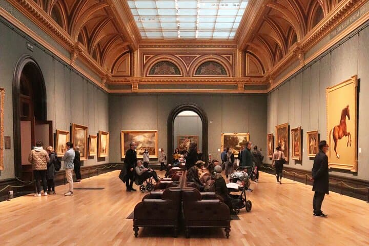 Private National Gallery Guided Tour: Timed-Entry Art Walk in Trafalgar Square photo 2