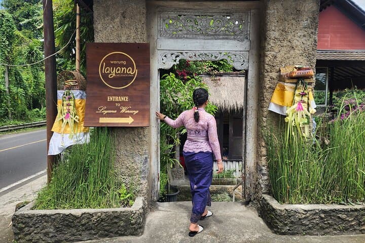 Ubud Hidden Gems: River Walk, Sumampan Waterfall & Cliffside Lunch photo 2