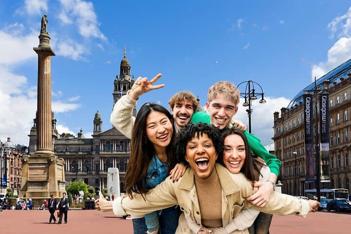 Glasgow Quest: Self-Guided City Walk & Interactive Treasure Hunt