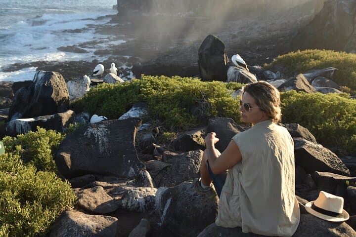 Andes to Equator: Machu Picchu, Amazon & Galápagos — 12-Day Active Expedition photo 2