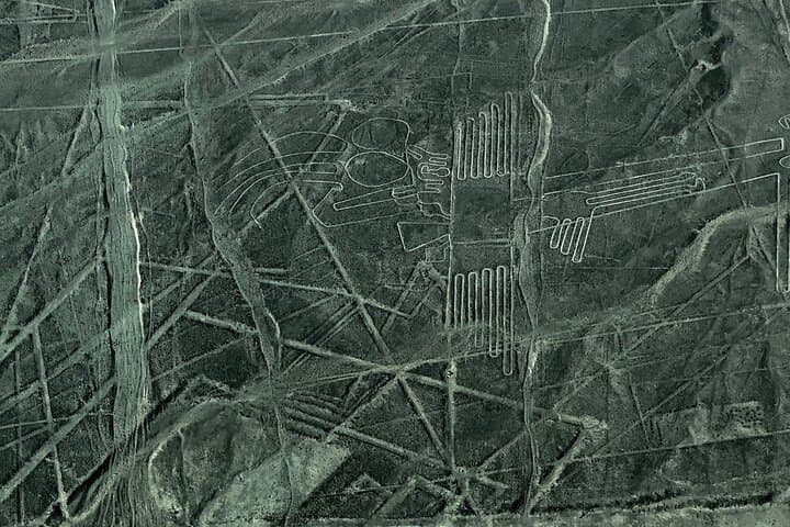 Nazca Lines Day Trip from Lima: Cessna Flyover, Huacachina Oasis & Desert Transfer photo 4