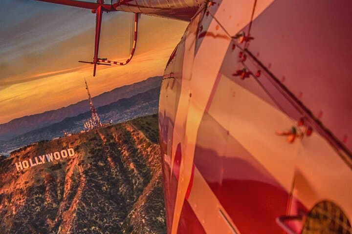 Los Angeles Helicopter Tour from Long Beach: Hollywood Sign, Beaches & Beverly Hills photo 3