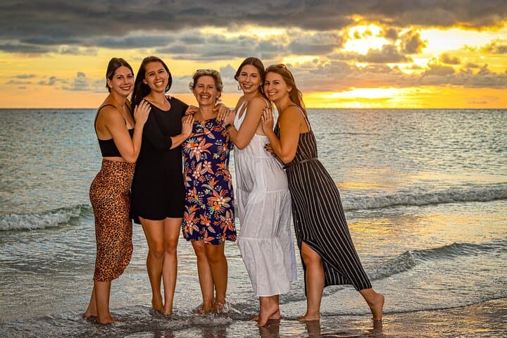 Sunset Beach Portraits: 30-Minute Express Photoshoot on St. Pete Beach photo 3