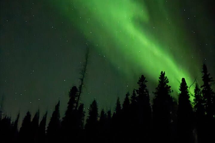 Yellowknife 2-Night Aurora Classic: Guided Aurora Hunt & Arctic Camp Stay photo 6