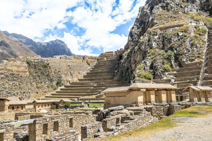 2-Day Sacred Valley and Machu Picchu Experience from Cusco — Train, Maras & Guided Citadel Tour photo 6