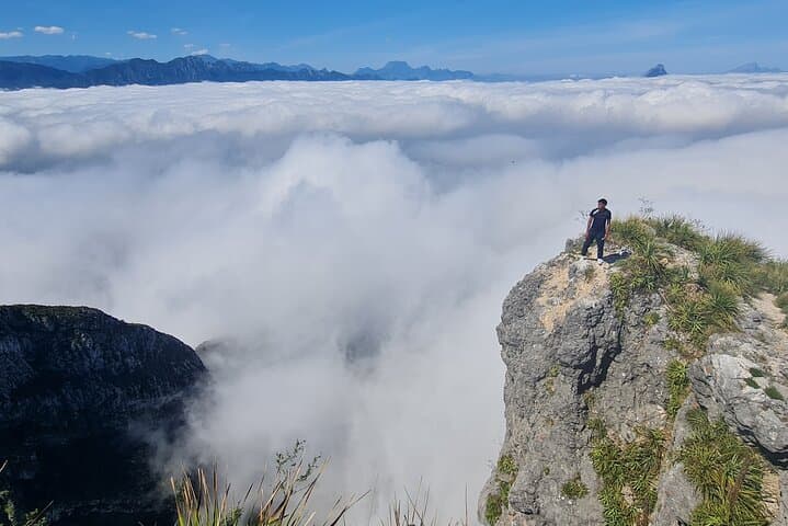 Summit Pico Norte: Cerro de la Silla Full-Day Hike from Monterrey
