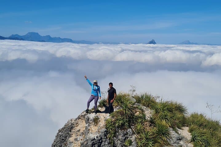 Summit Pico Norte: Cerro de la Silla Full-Day Hike from Monterrey photo 3