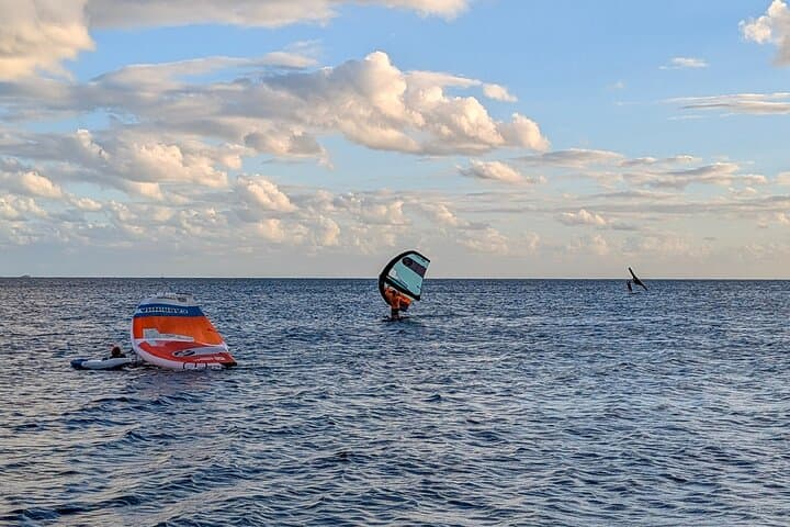 Wing Foiling in Biscayne Bay: Hobie Beach Miami Lessons for First Flights photo 2