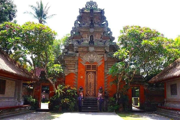 Discover Ubud: Temples, Tegalalang Rice Terraces, Waterfalls & Monkey Forest Day Tour photo 5