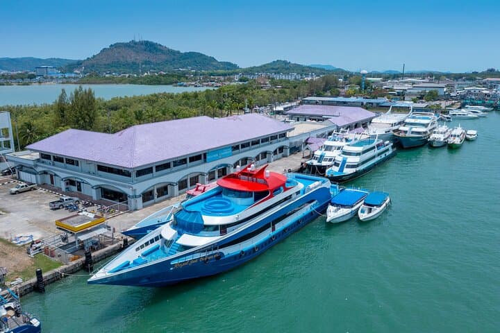 Phuket to Phi Phi Ferry Roundtrip: Smooth Transfers and Island Time photo 2