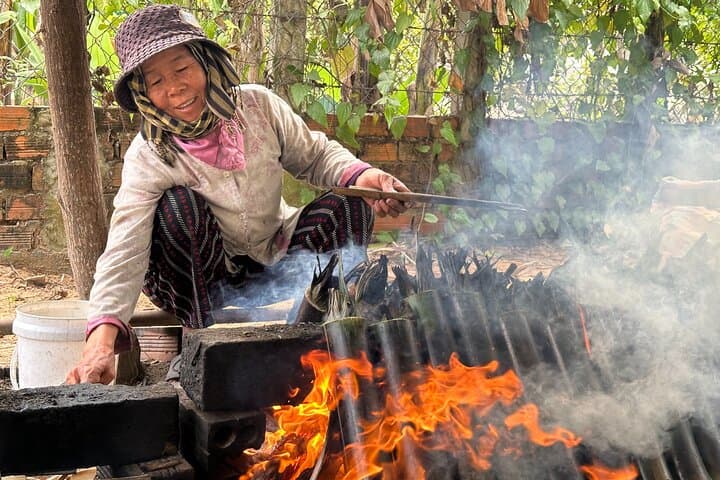 Sunset Jeep Tour Through Cambodia’s Rural Rice Fields (From Phnom Penh) photo 5