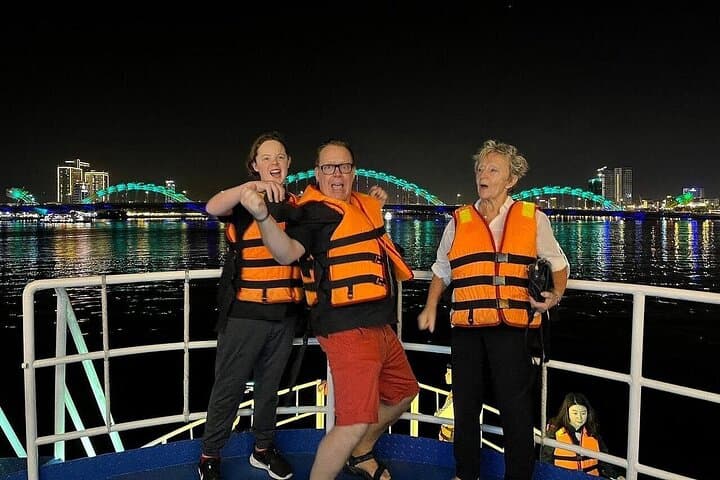 Da Nang After Dark: Dragon Bridge, Helio Night Market & Han River Cruise photo 3