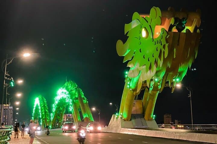 Da Nang to Hoi An: Marble Mountains, Monkey Mountain & Hoi An Night Luxury Tour photo 1