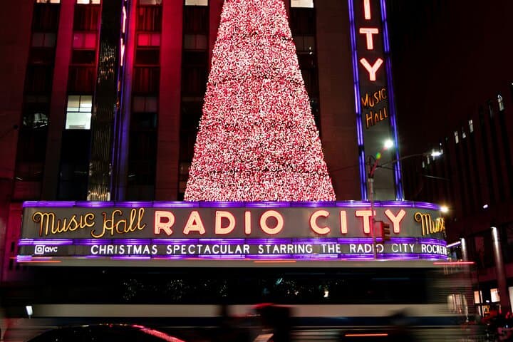NYC Holiday Walking Tour: Rockefeller Tree, St. Patrick’s & Empire State Observatory photo 5