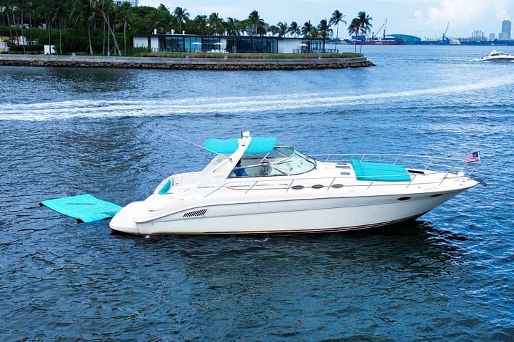 Private 45ft Miami Yacht Rental: 3–6 Hour Biscayne Bay Cruise photo 1