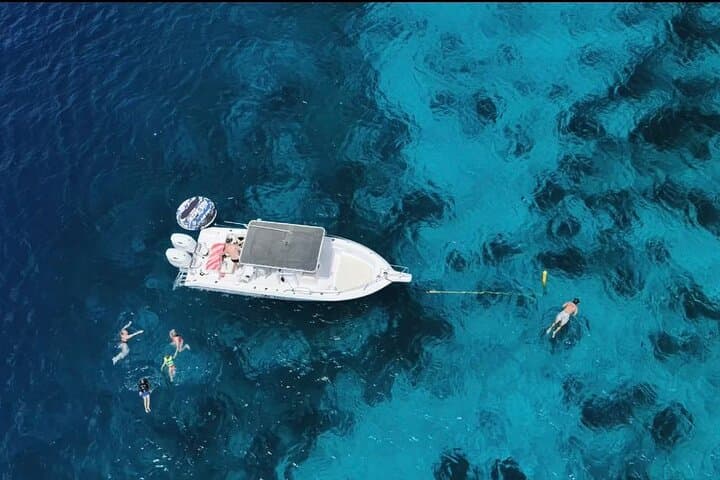 Private Full Day Yacht Charter to Klein Bonaire — Snorkel, Fish & Relax photo 4