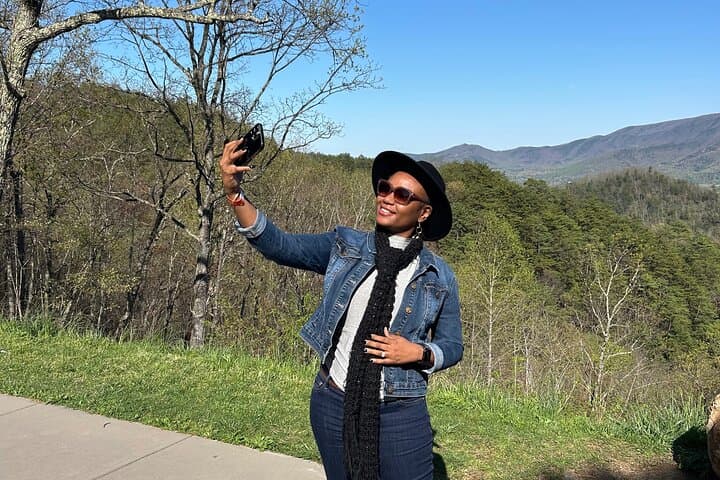 Foothills Parkway & Wears Valley Scenic Drive: Photo Stops and Mountain Brothers General Store photo 3