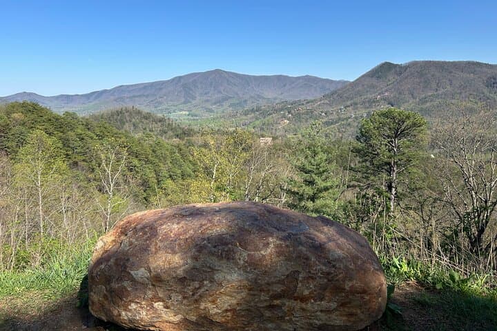 Foothills Parkway & Wears Valley Scenic Drive: Photo Stops and Mountain Brothers General Store photo 4