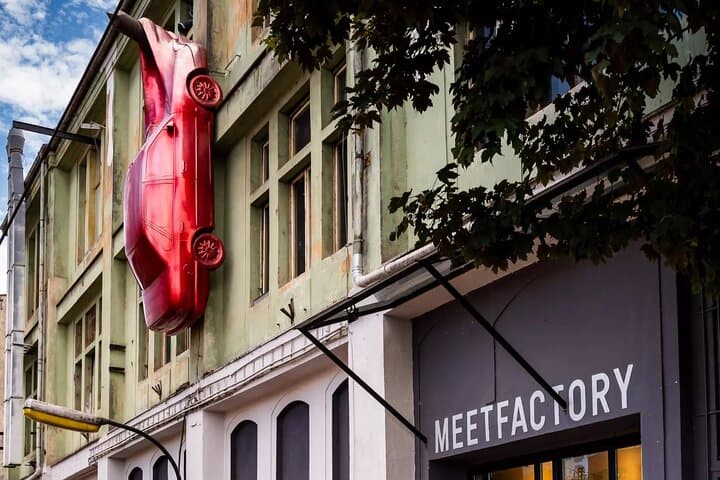 Rebel Art in Prague: Self-Guided Tour of David Cerny’s Installations photo 4