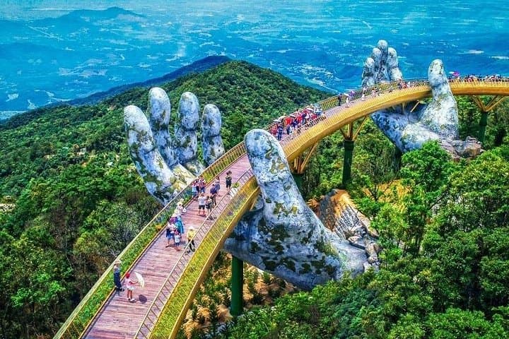 Da Nang Highlights: Golden Bridge, Lady Buddha & Marble Mountains Private Tour