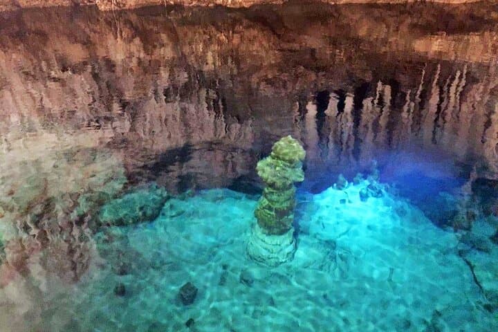 Crystal Caves Adventure & Scenic Tour — Bermuda's Underground Pools & South Shore Drive photo 4