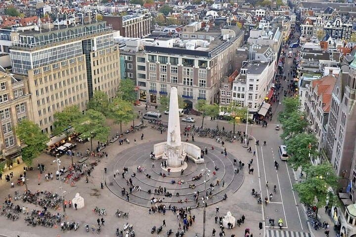 Essential Amsterdam Guided Walking Tour: Canals, Golden Age & Hidden Courtyards photo 4