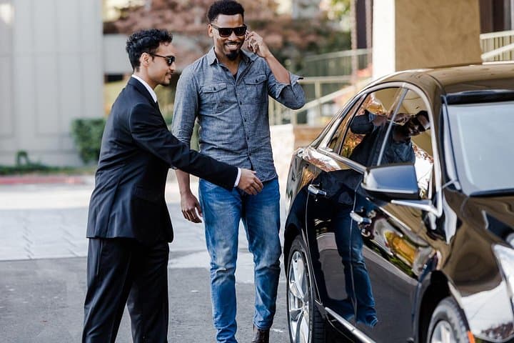 LAX Private Transfer: Fast, Door-to-Door Transport Across Los Angeles photo 4