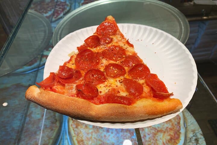 Chinatown to Little Italy: 2-Hour Local Eats Walking Tour in NYC photo 2
