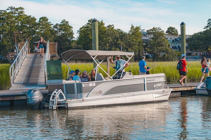 Hilton Head 2-Hour Pontoon Rental: Cruise Broad Creek, Dolphins & Sandbars