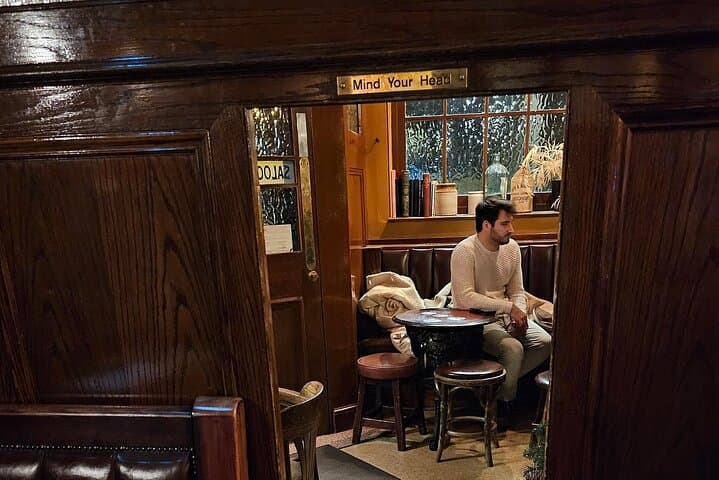 Pilgrims and Pirates: Private Riverside Pub Walk Through London's Docklands photo 5