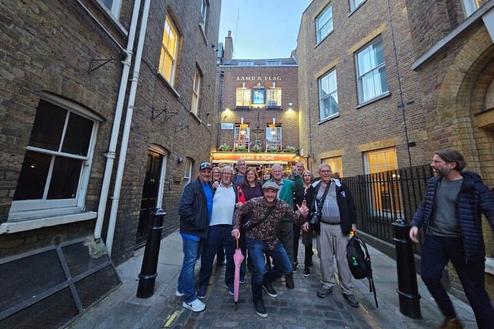 Covent Garden Pub Crawl and Cockney Sing-Along: Historic Pubs Walking Tour photo 1