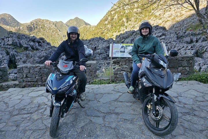 Ha Giang Loop Motorbike Adventure: 2–3 Day Ride Over Ma Pi Leng & Dong Van